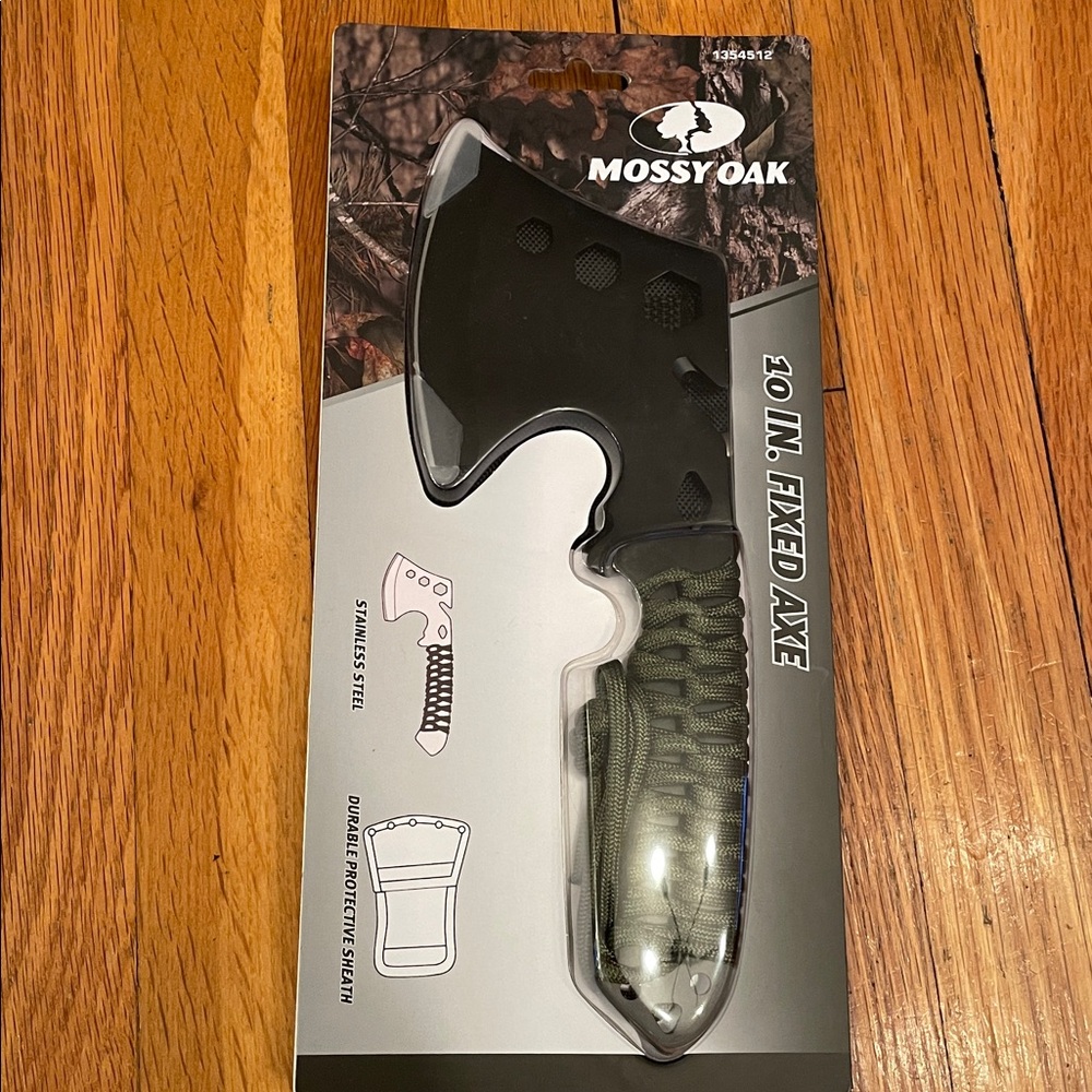 ⭐️NEW MOSSY OAK 10inch Fixed Stainless Steel Blade Outdoor Axe w Paracord Handle